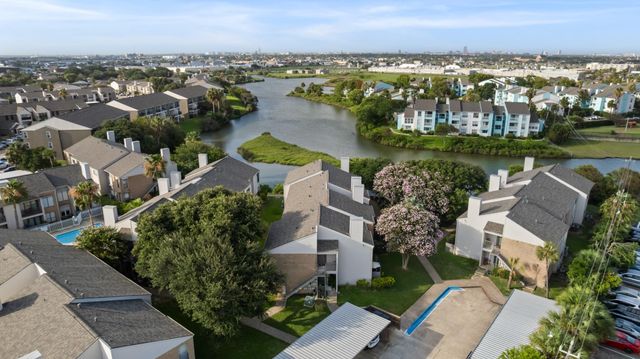 3220 69th Street K6, Galveston, TX 77551