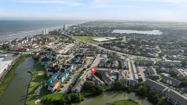 3220 69th Street K6, Galveston, TX 77551