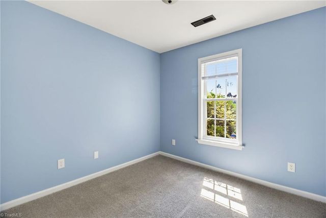 5021 Teal Court, Winston-salem, NC 27127