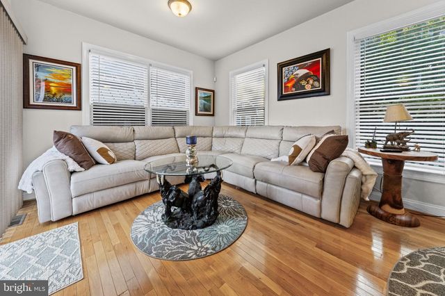 5002 ASHMANS HOPE, Gwynn Oak, MD 21207