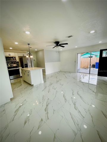 1129 W 6TH STREET, Lakeland, FL 33805