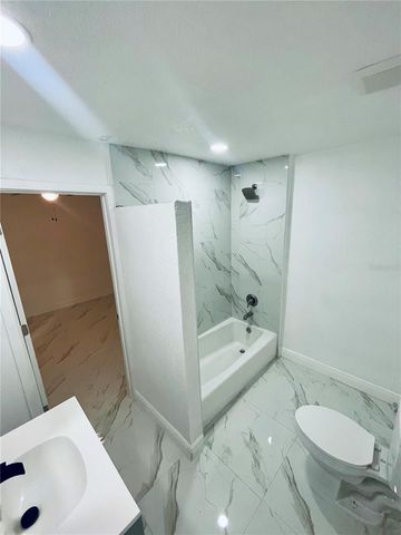 1129 W 6TH STREET, Lakeland, FL 33805