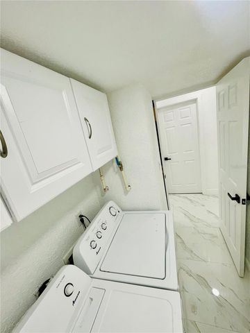 1129 W 6TH STREET, Lakeland, FL 33805