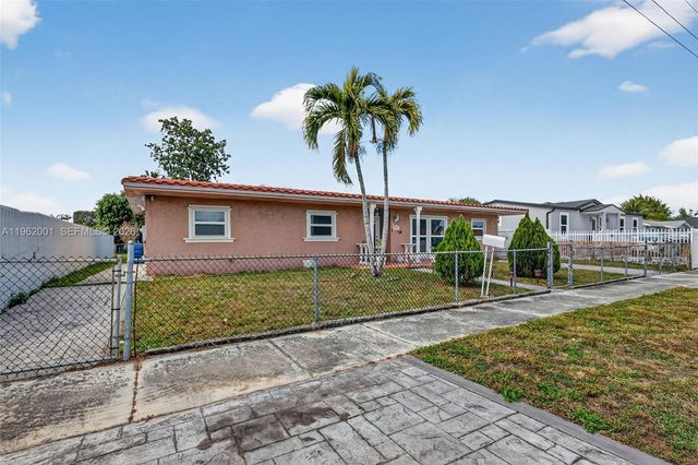 16832 NW 52nd Ave, Miami Gardens, FL 33055