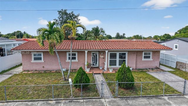 16832 NW 52nd Ave, Miami Gardens, FL 33055