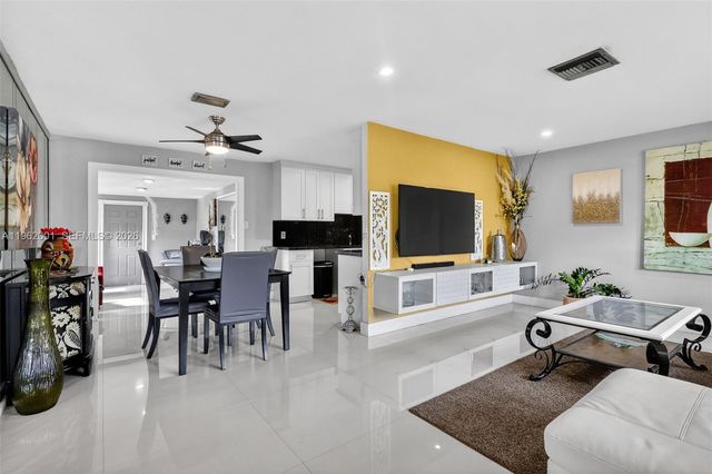 16832 NW 52nd Ave, Miami Gardens, FL 33055