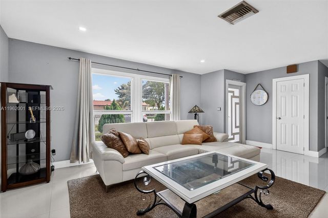 16832 NW 52nd Ave, Miami Gardens, FL 33055