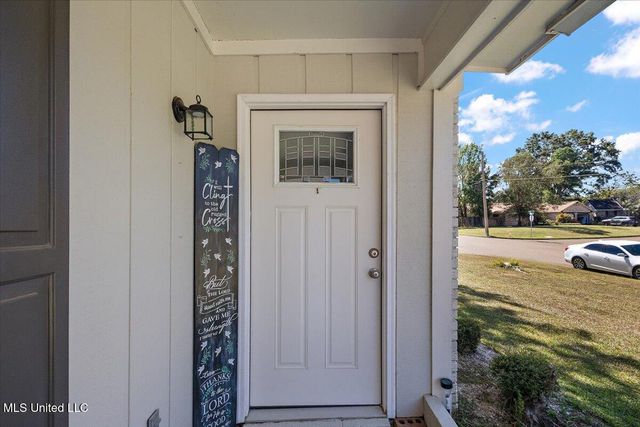 5046 Raintree Drive, Byram, MS 39272