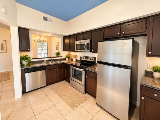 9601 Forest Lane 512, Dallas, TX 75243