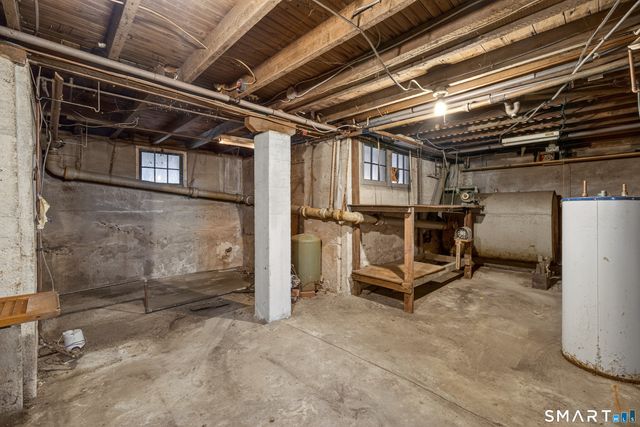 68 Flanders Road, East Lyme, CT 06357