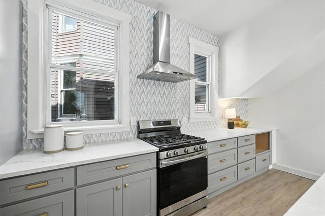 871 Hutchins Avenue, Cincinnati, OH 45229