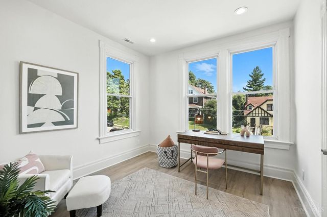 871 Hutchins Avenue, Cincinnati, OH 45229