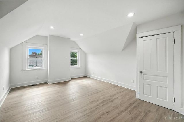 871 Hutchins Avenue, Cincinnati, OH 45229