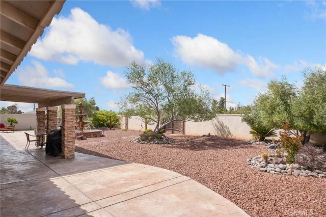 19240 Tonkawan, Apple Valley, CA 92307