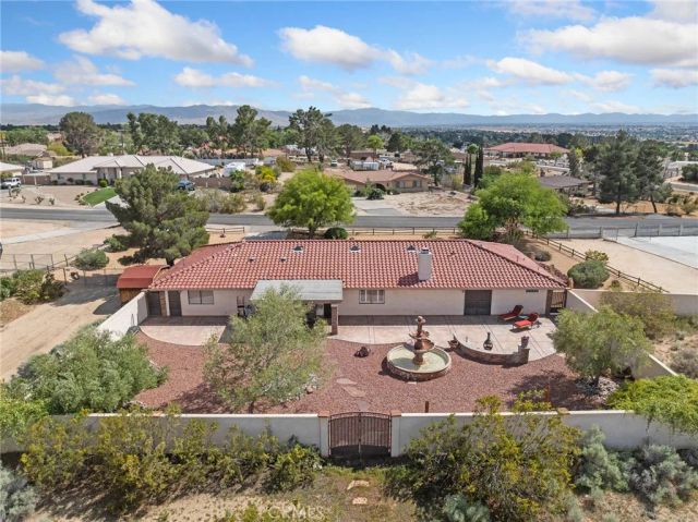 19240 Tonkawan, Apple Valley, CA 92307