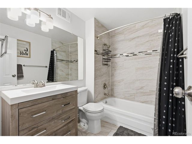 12005 E Harvard Ave 208, Aurora, CO 80014