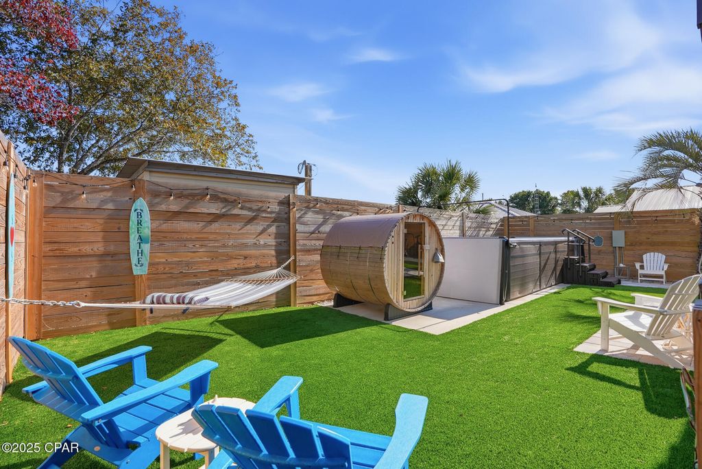 Image 6 of property listing at 208 Malaga Place, Panama City Beach, FL 32413