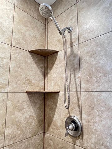 4709 Park Drive, Houston, TX 77023