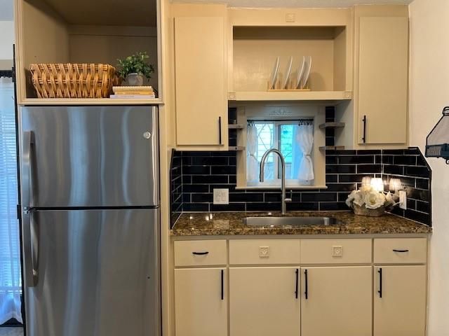 4709 Park Drive, Houston, TX 77023