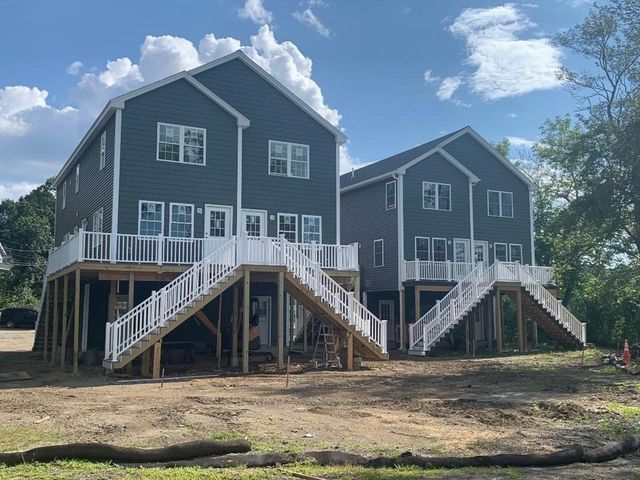 42 Hastings Avenue, Worcester, MA 01606