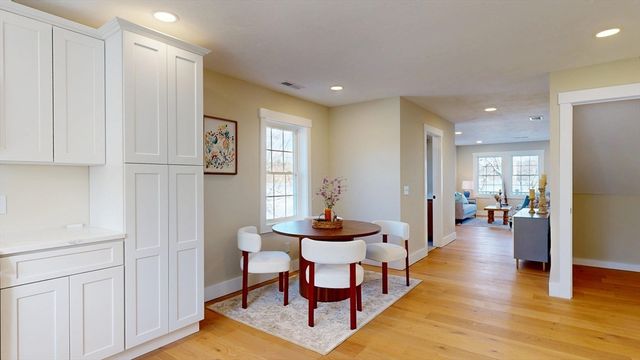 42 Hastings Avenue, Worcester, MA 01606