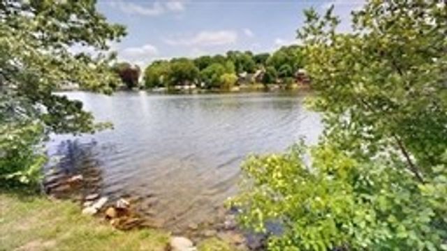 42 Hastings Avenue, Worcester, MA 01606