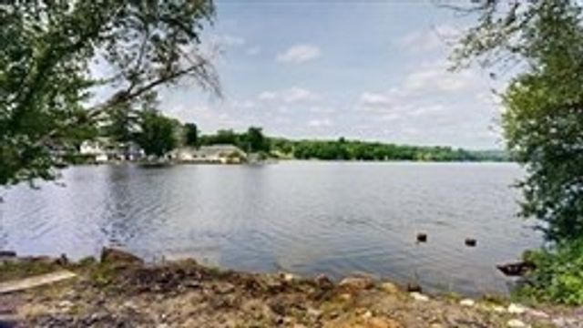 42 Hastings Avenue, Worcester, MA 01606