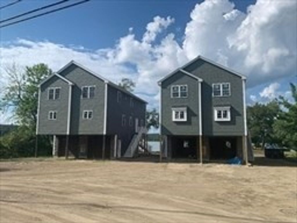 42 Hastings Avenue, Worcester, MA 01606