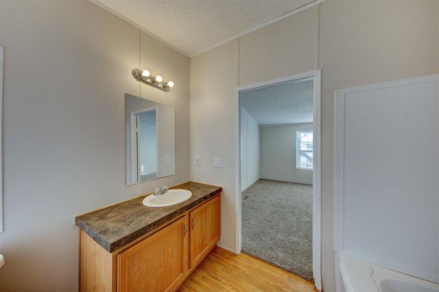 78 County Road 3310a, Cleveland, TX 77327