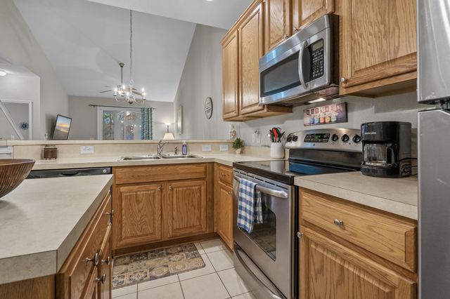 751 Painted Bunting Dr Unit B, Murrells Inlet, SC 29576