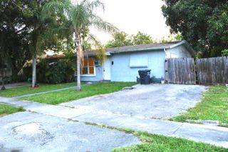 1920 N 65th Way, Hollywood, FL 33024
