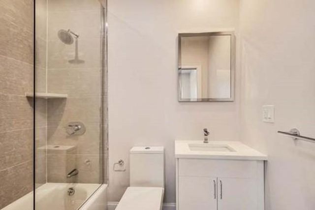 31 Oak Street 2, Wellesley, MA 02482