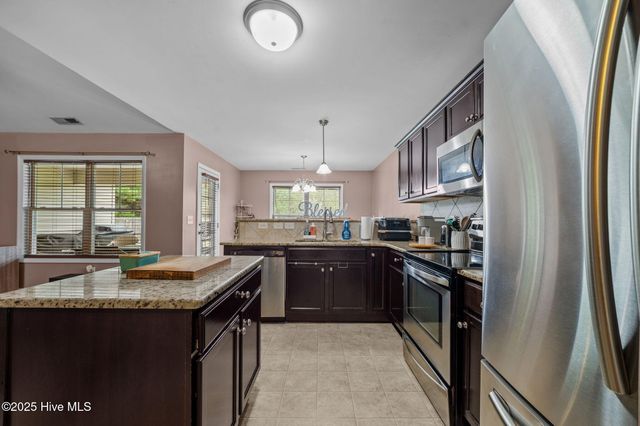 1181 Teakwood Drive, Greenville, NC 27834