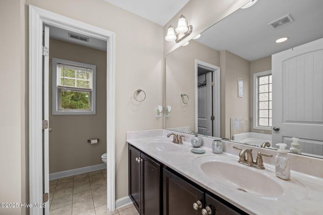 1181 Teakwood Drive, Greenville, NC 27834