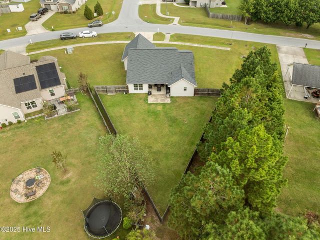 1181 Teakwood Drive, Greenville, NC 27834