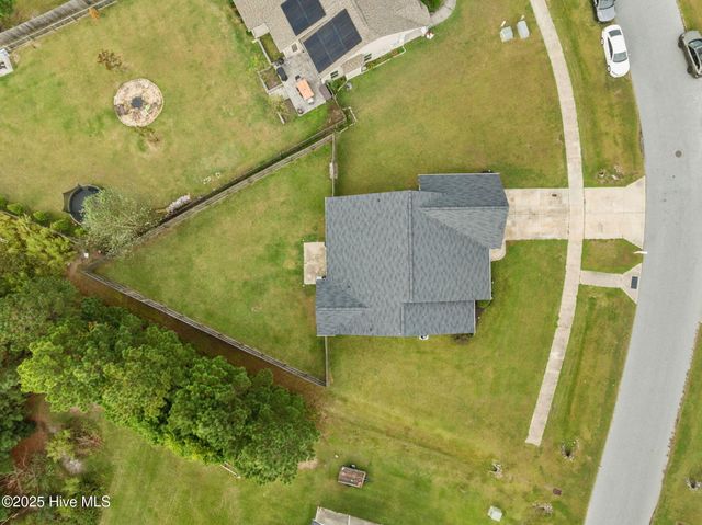 1181 Teakwood Drive, Greenville, NC 27834