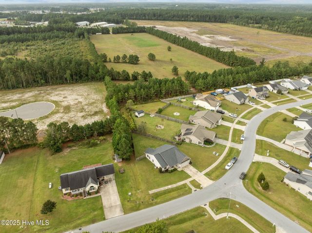 1181 Teakwood Drive, Greenville, NC 27834
