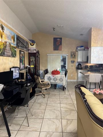 3407 LAKE TINY CIRCLE, Orlando, FL 32818