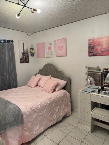 3407 LAKE TINY CIRCLE, Orlando, FL 32818