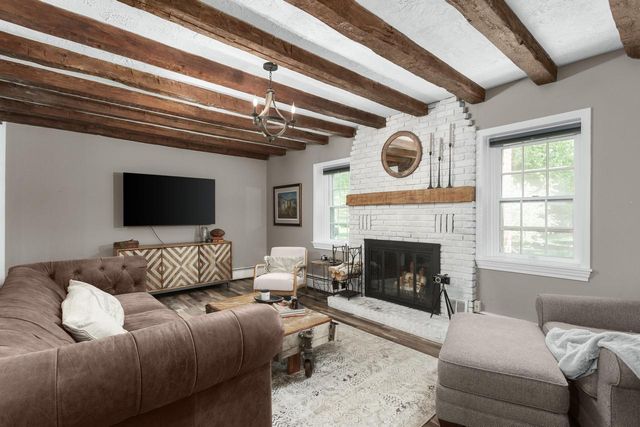 N132W17858 Rockfield ROAD, Germantown, WI 53022