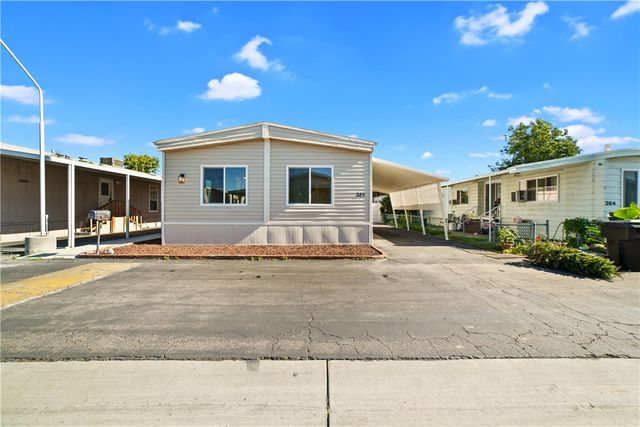 9080 Bloomfield, Cypress, CA 90630