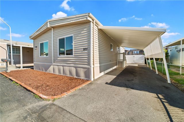 9080 Bloomfield, Cypress, CA 90630
