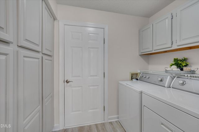 105 Merowe Court, Cary, NC 27513