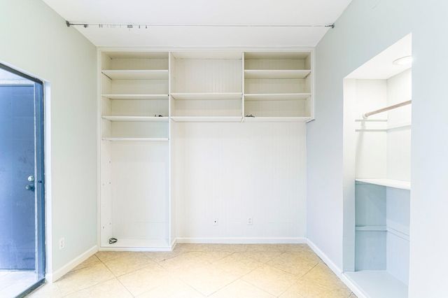 1818 Augusta Drive 27, Houston, TX 77057