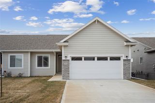 2622 3rd Avenue SE, Altoona, IA 50009