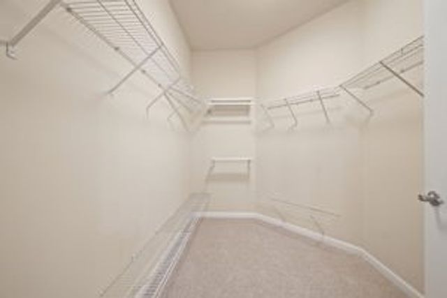 621 Old Glory Ln, Economy, PA 15042