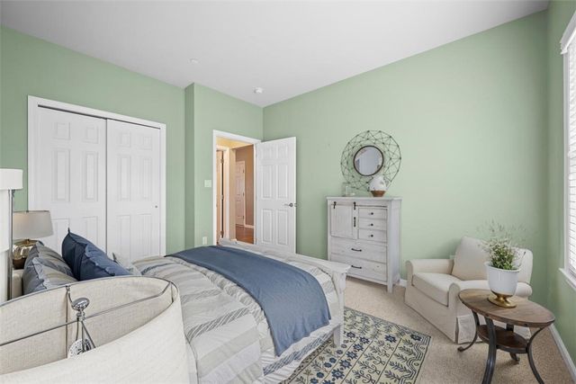 621 Old Glory Ln, Economy, PA 15042