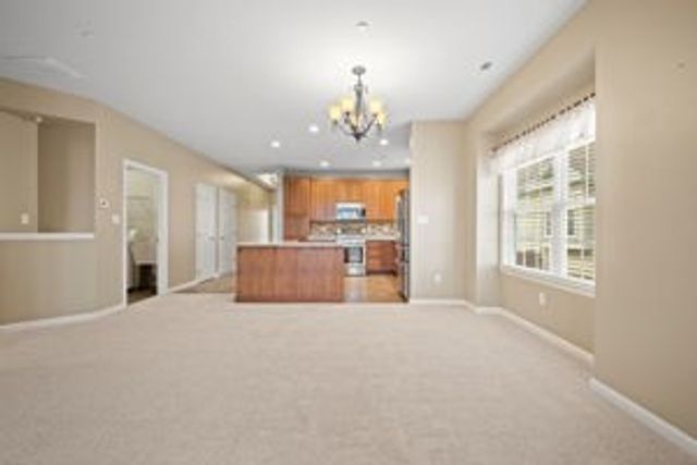 621 Old Glory Ln, Economy, PA 15042