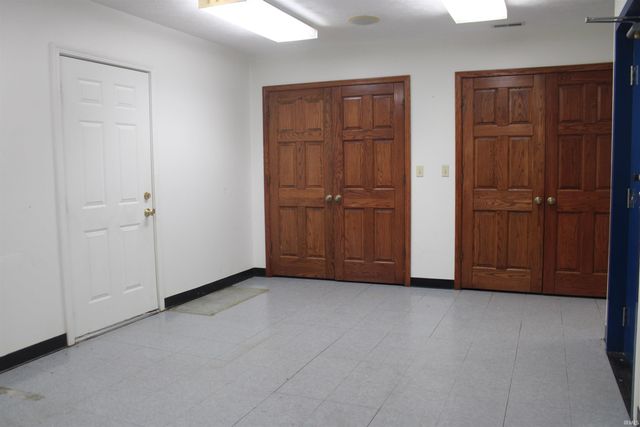 809 S Harrison Street, Alexandria, IN 46001