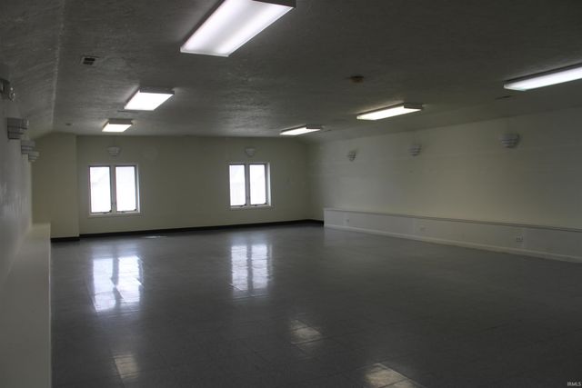 809 S Harrison Street, Alexandria, IN 46001